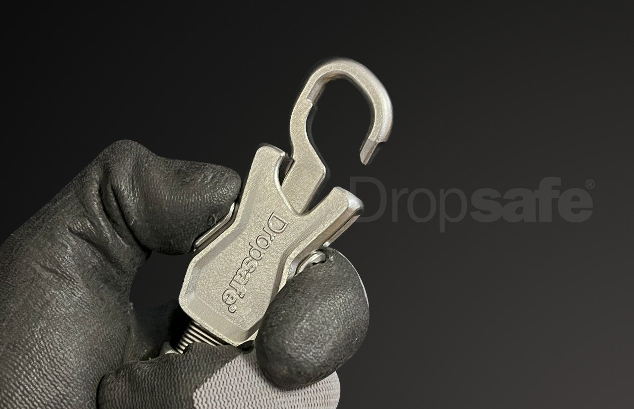 Silver dropsafe hook on Bungee Tool Lanyard with webbing loop, 3.4 kg capacity