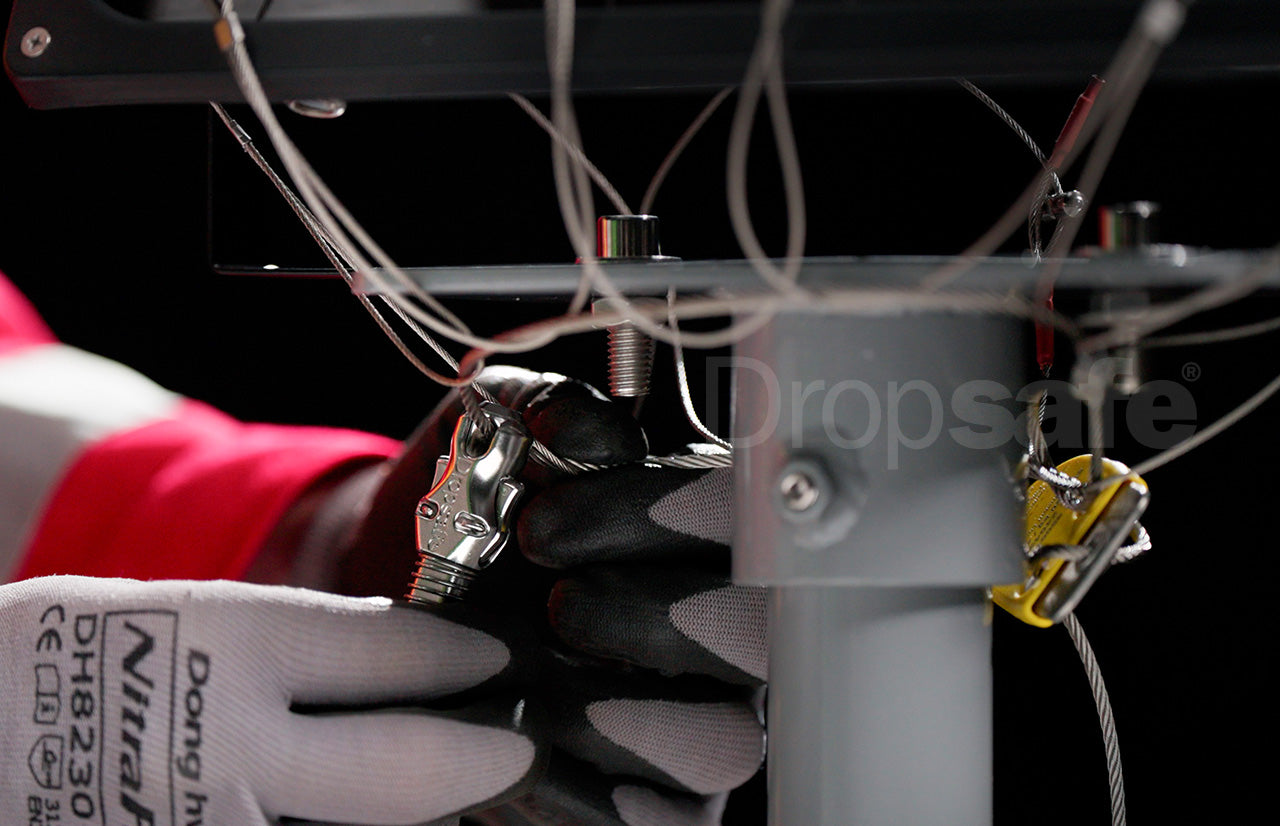 Dropsafe Nets black and silver safety lanyard clip with yellow lock