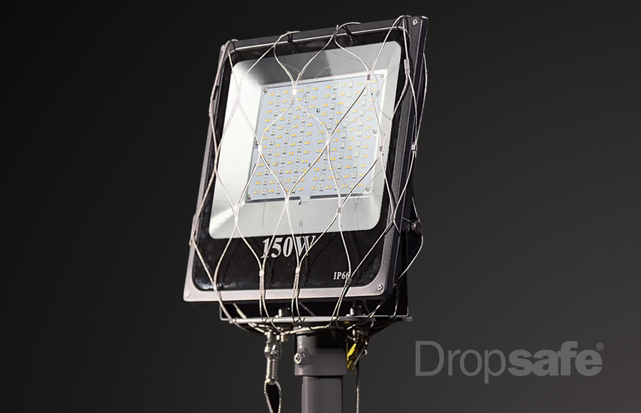 150W LED floodlight with IP66 rating, Trisafe carabiner net, SWL 30kg