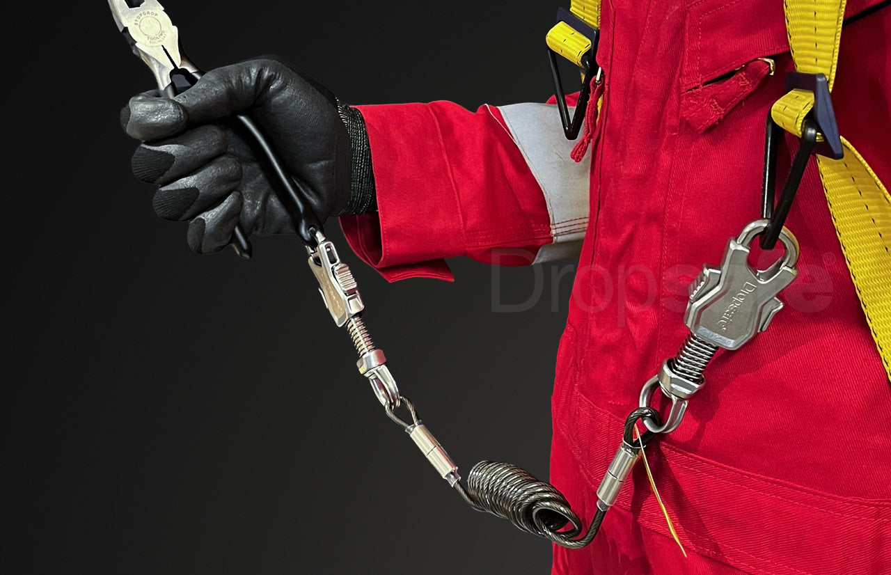 Coil Tool Lanyard - Twin Carabiners - 2.3 kg / 5 lbs